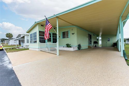 7050 El Matador St, ZEPHYRHILLS, FL, 33541-1315 | Card Image