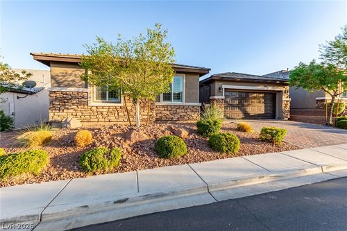 10407 Hemingway Ct, Las Vegas, NV, 89149-1210 | Card Image