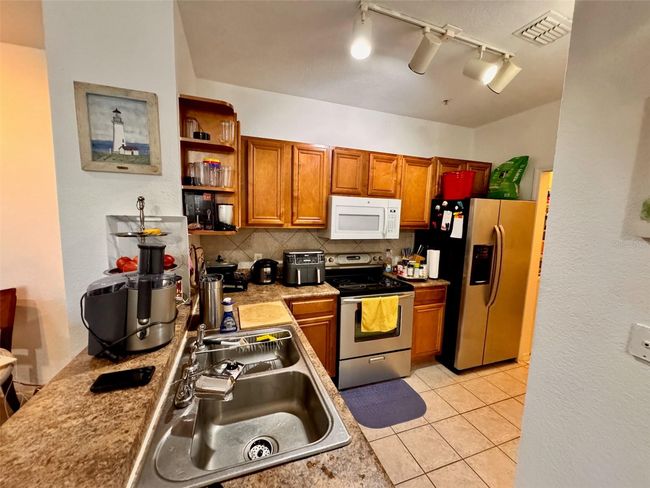 UNIT-303 - 6177 Metrowest Blvd, Condo with 2 bedrooms, 2 bathrooms and null parking in ORLANDO FL | Image 8