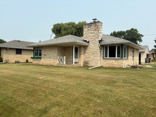 3874 E Ramsey Ave, Cudahy, WI, 53110-2743 | Card Image
