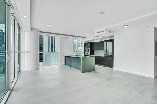 4109-1080 Brickell Ave, Miami, FL, 33131-3997 | Card Image