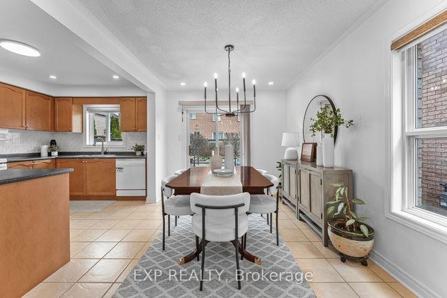 16 La Pinta St, House attached with 3 bedrooms, 3 bathrooms and 2 parking in Maple ON | Image 21