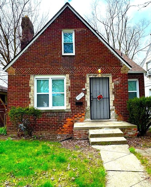 19307 Mansfield St, Detroit, MI, 48235-2318 | Card Image