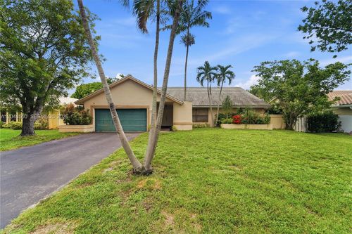 10623 Nw 7th Pl, Coral Springs, FL, 33071-7978 | Card Image