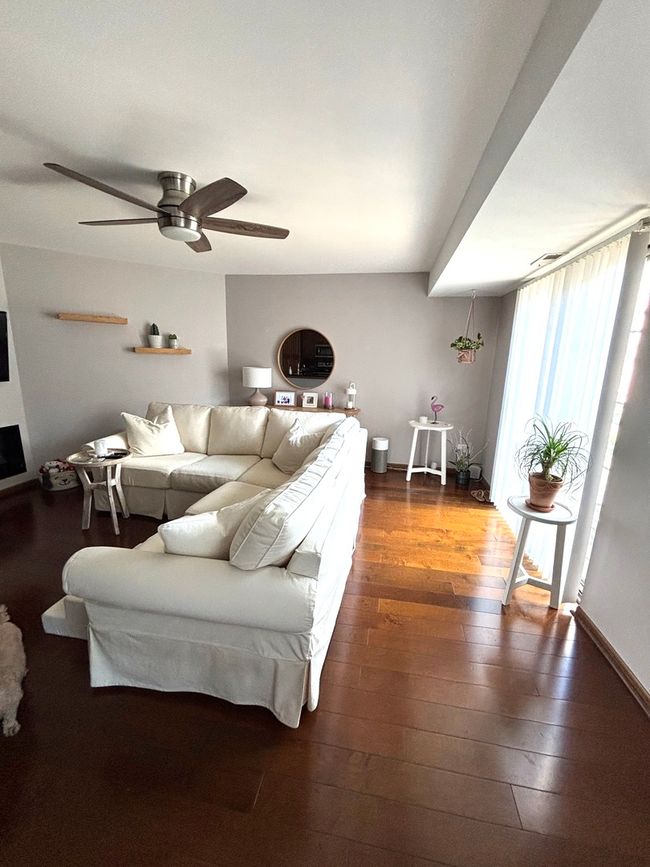 APT-8 - 133 Idle Wild Ct, Condo with 2 bedrooms, 2 bathrooms and 2 parking in Schaumburg IL | Image 14