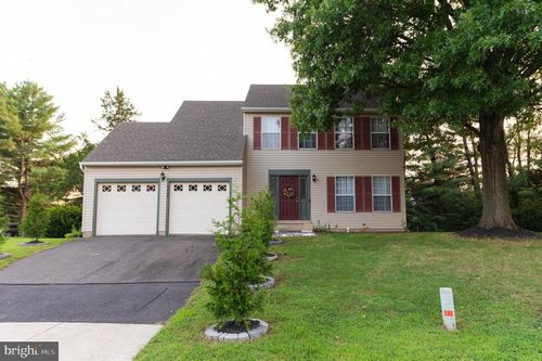 5534 Shipley Ct, CENTREVILLE, VA, 20120-3307 | Card Image