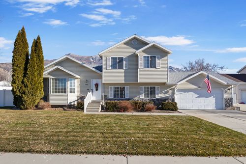 9976 Oak Rd, Cedar Hills, UT, 84062-8718 | Card Image