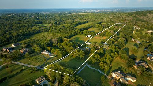 1665 Palmer Rd, Lebanon, TN, 37090-8252 | Card Image