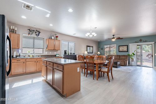 42406 W Posada Dr, Maricopa, AZ, 85138-1851 | Card Image
