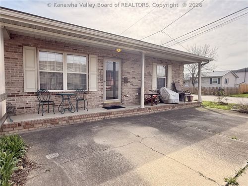 1701 Jackson Avenue, St Albans, WV, 25177 | Card Image