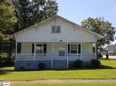 402 Elm Street, House other with 2 bedrooms, 1 bathrooms and null parking in Gaffney SC | Image 1