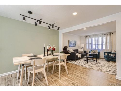 3376 Jasmine St, Denver, CO, 80207-2119 | Card Image