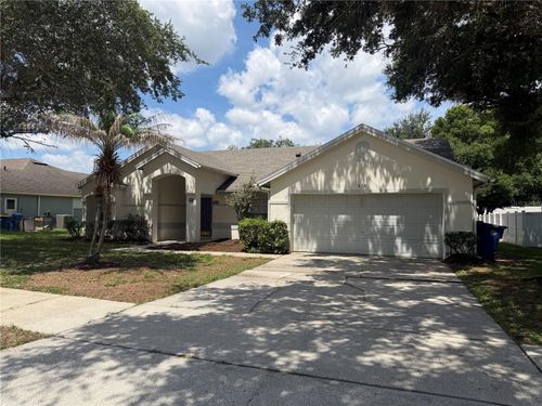 878 High Pointe Cir, MINNEOLA, FL, 34715-7441 | Card Image