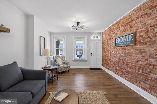 1610 W 10th St, WILMINGTON, DE, 19805-2708 | Card Image