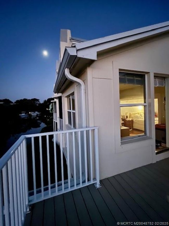 Top open deck | Image 24