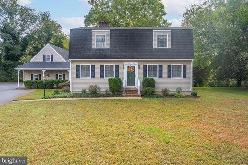 111 Riverview Ln, GREENSBORO, MD, 21639-1545 | Card Image