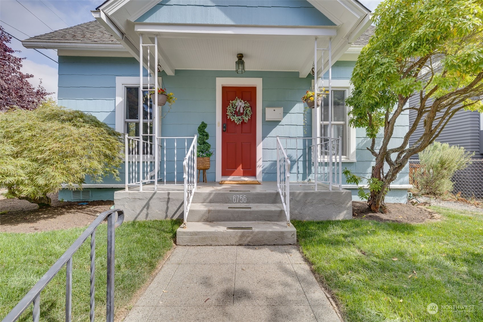 23rd Ave, Seattle, WA 98117