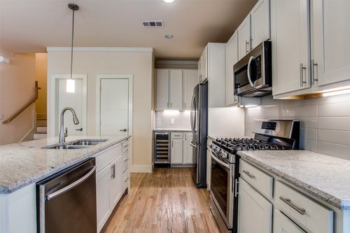 29-4316 Hartford St, Dallas, TX, 75219-2626 | Card Image