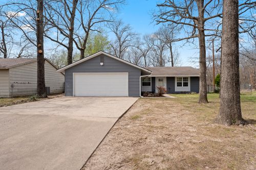 1300 Maple Dr, Grove, OK, 74344-2705 | Card Image
