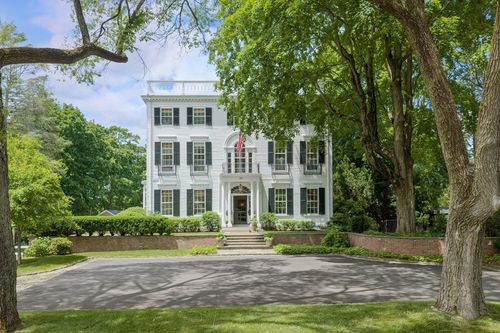 75 Canton Ave, Milton, MA, 02186-3410 | Card Image