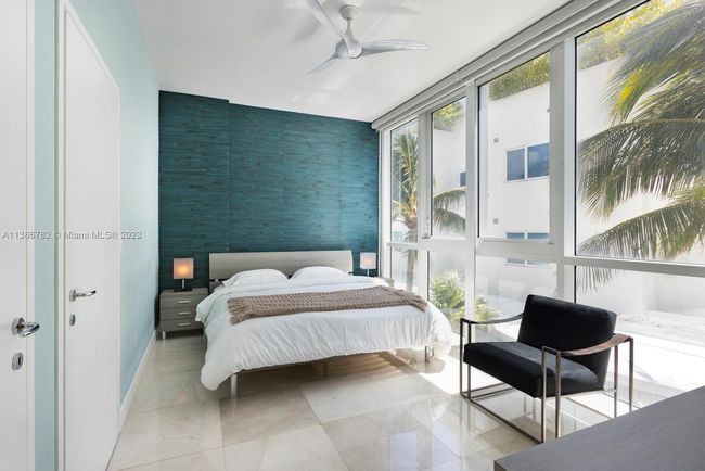 APT-501 - 50 S Pointe Dr, Condo with 1 bedrooms, 1 bathrooms and null parking in Miami Beach FL | Image 9