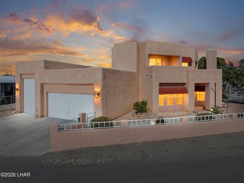 2682 Camino Del Rio, Bullhead City, AZ, 86442-7616 | Card Image