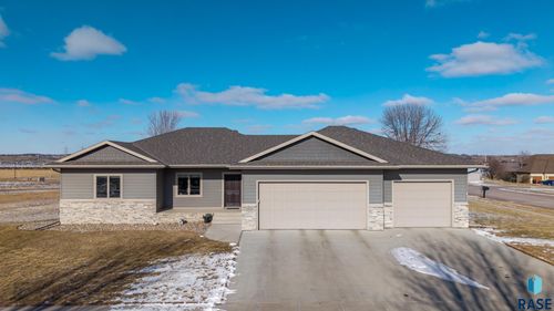 2000 W Tyler Dr Drive, Brandon, SD, 57005 | Card Image