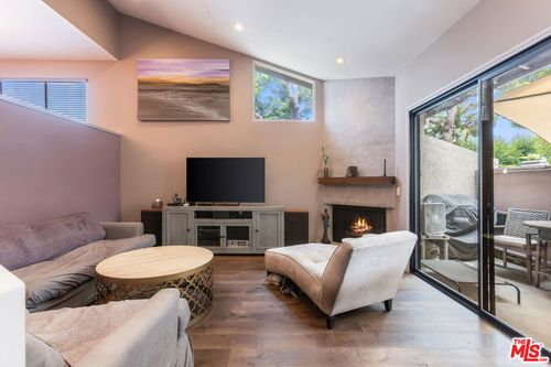 unit-f-15161 Magnolia Blvd, Sherman Oaks, CA, 91403-1237 | Card Image