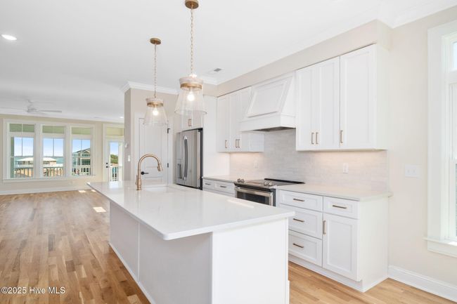 A - 710 Atlantic Beach Cswy, Townhouse with 3 bedrooms, 5 bathrooms and 1 parking in Atlantic Beach NC | Image 9