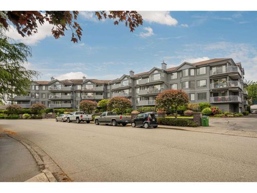 110-5375 205 St, Langley, BC, V3A7V7 | Card Image