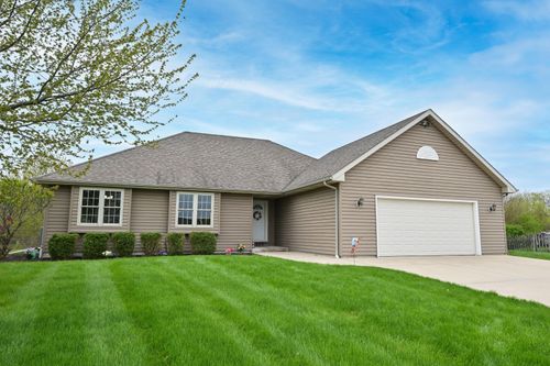 9225 Auburn Ct, Mount Pleasant, WI, 53406-2476 | Card Image