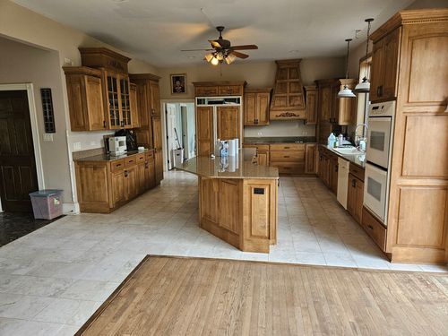 6554 N 16000e Rd, Grant Park, IL, 60940 | Card Image