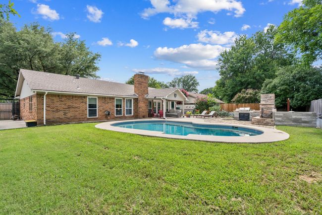 Think of the many memories you will make in this backyard! | Image 24