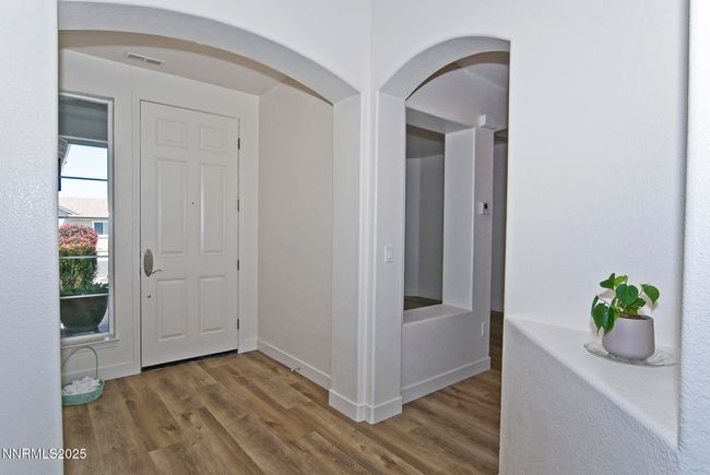 2827 S Fork Rd, House other with 3 bedrooms, 2 bathrooms and 3 parking in Fernley NV | Image 5