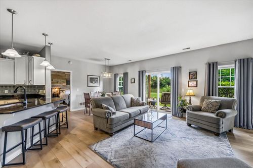 1784 New Port Vista Drive, Port Washington, WI, 53024 | Card Image