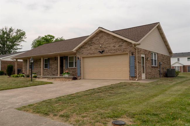 8866 Idaho, House other with 3 bedrooms, 2 bathrooms and null parking in Newburgh IN | Image 2