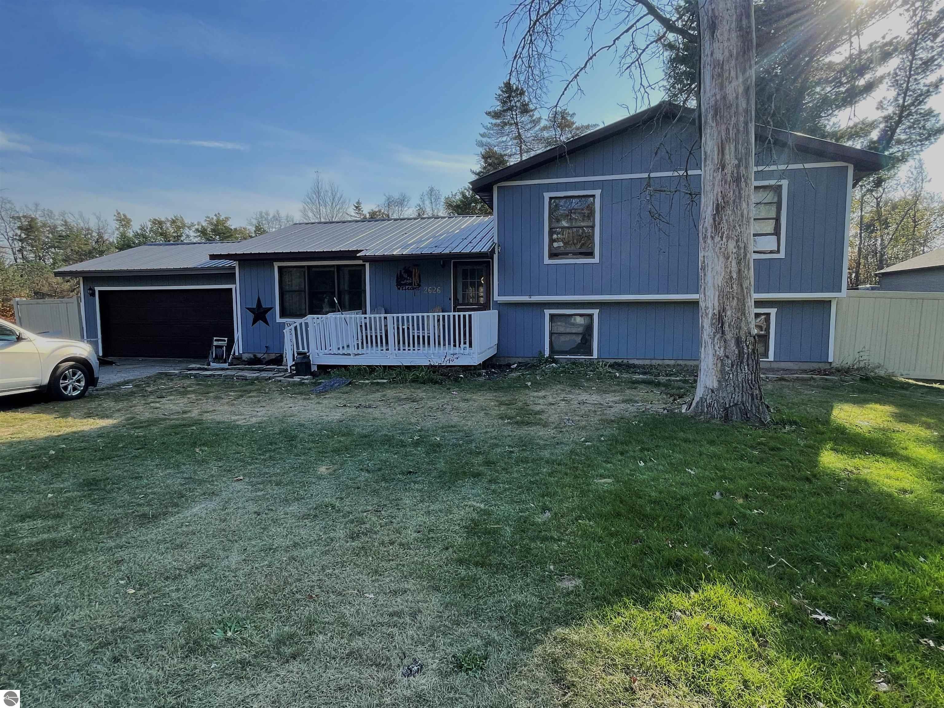 Antelope Trl, West Branch, MI 48661