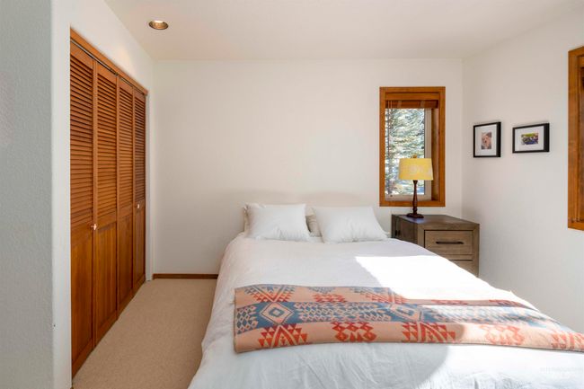 732 Morning Star Rd, Townhouse with 3 bedrooms, 4 bathrooms and 2 parking in Sun Valley ID | Image 17