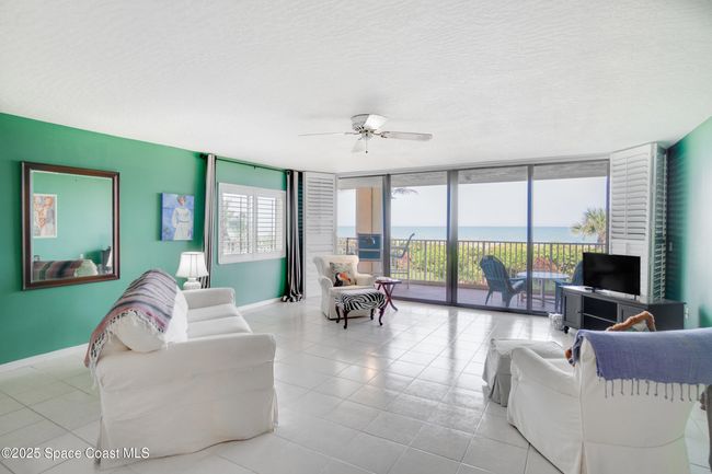 201 - 1527 S Atlantic Ave, Condo with 3 bedrooms, 2 bathrooms and null parking in COCOA BEACH FL | Image 6