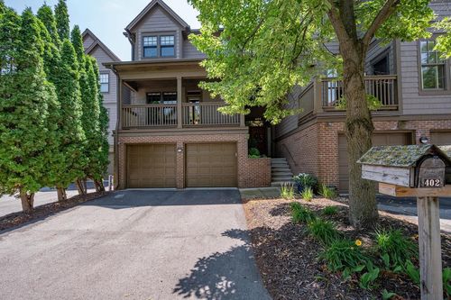 402-200 William Street, DE PERE, WI, 54115 | Card Image