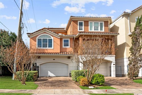 3006 Mcculloch Cir, Houston, TX, 77056-6215 | Card Image