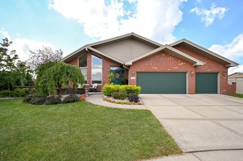 7351 194th Street, Tinley Park, IL, 60487 | Card Image