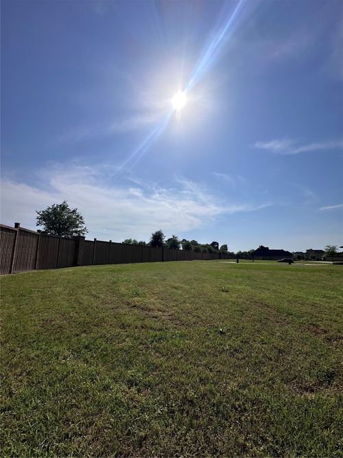 100 Heron Walk, Bossier City, LA, 71111-5300 | Card Image