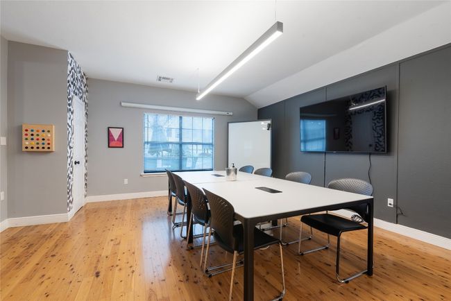 1309 Chestnut Ave, Home with 5 bedrooms, 4 bathrooms and 3 parking in Austin TX | Image 8