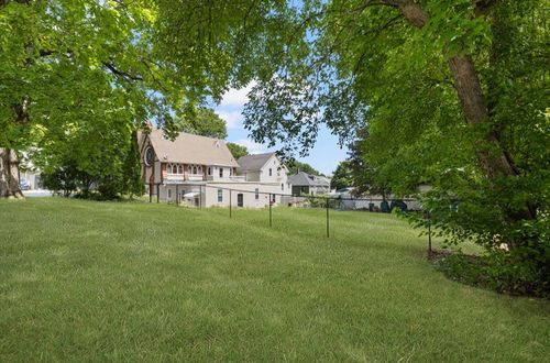 576 Fairmount St, Woonsocket, RI, 02895-4158 | Card Image