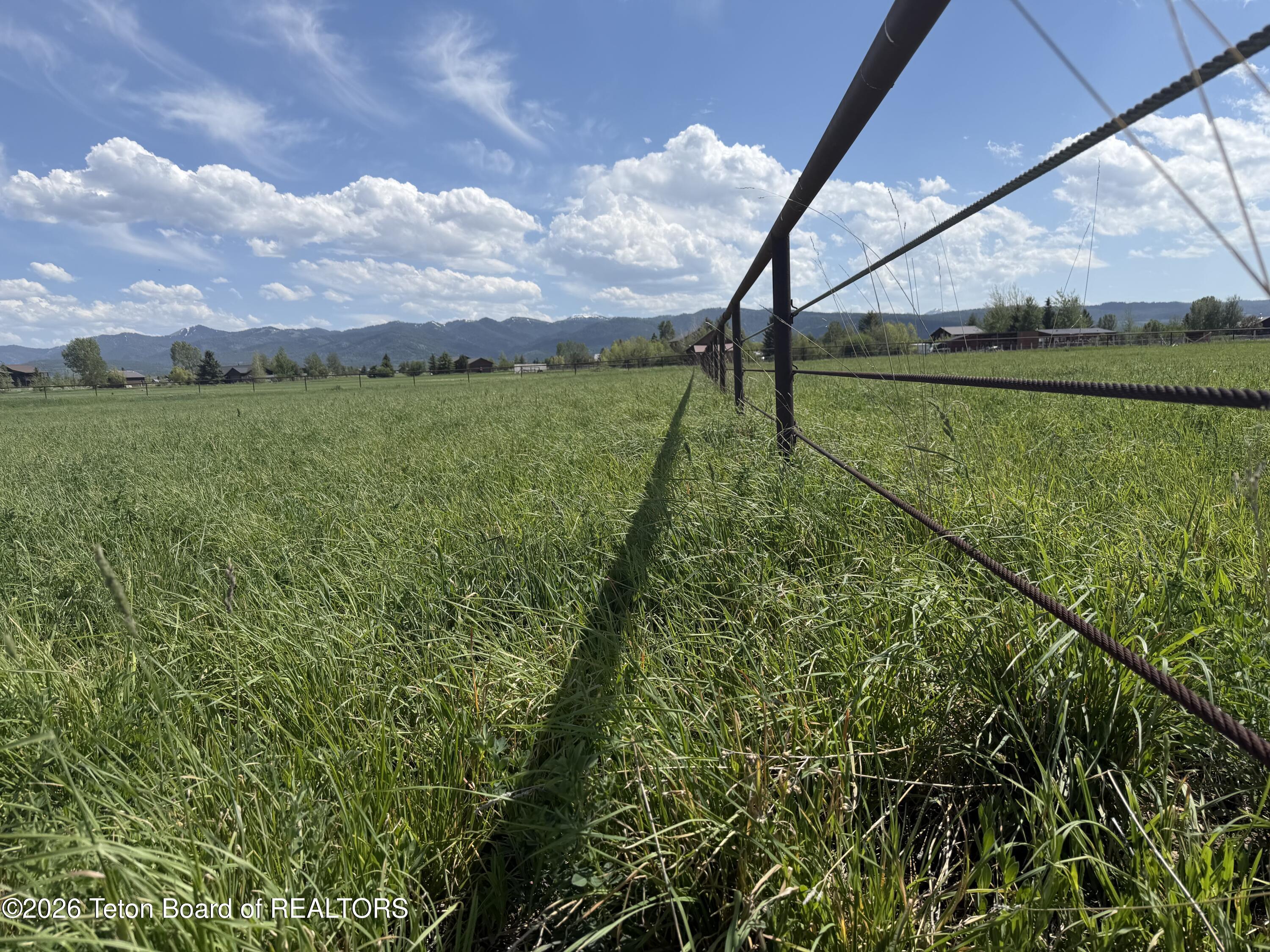 Land in Victor 5