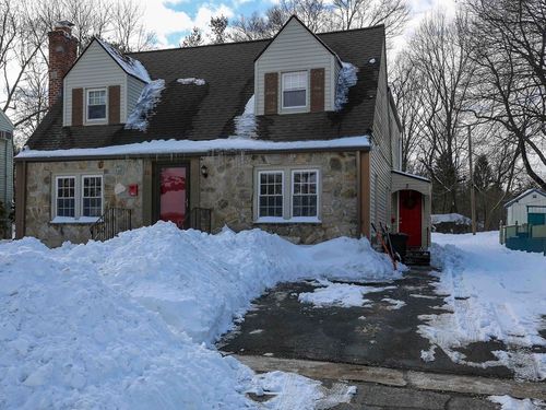 28 Walworth St, Worcester, MA, 01602-4346 | Card Image