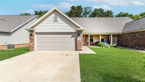 806 Nw Baker Street, Gravette, AR, 72736 | Card Image