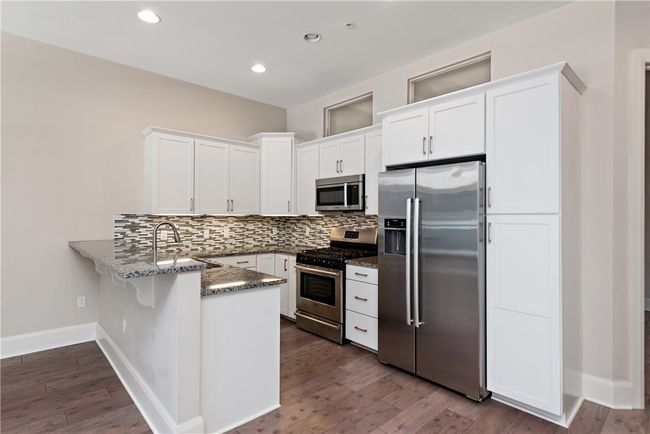 APT-518 - 301 5 Th Ave, Condo with 2 bedrooms, 2 bathrooms and 1 parking in Pittsburgh PA | Image 23