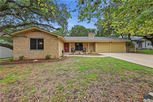 531 Beverly Lane, New Braunfels, TX, 78130 | Card Image